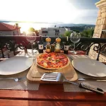 Pasha Port & Restaurant Hotel
