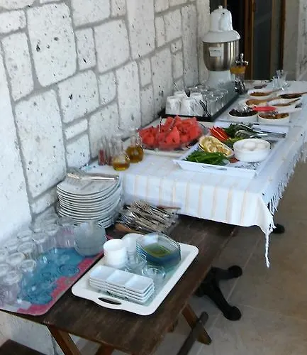 Ξενοδοχείο Pasha Port & Restaurant 3*