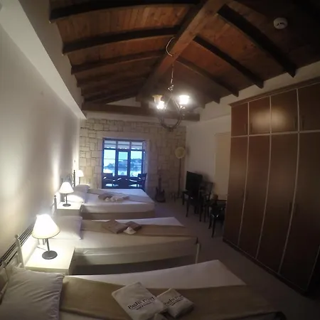 ホテル Pasha Port & Restaurant アラカティ