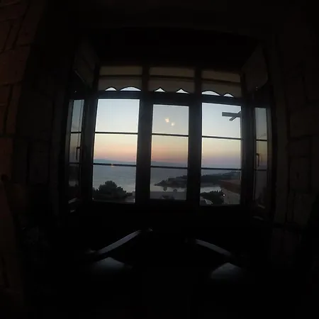 ホテル Pasha Port & Restaurant アラカティ