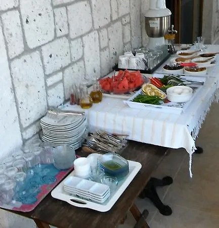 ホテル Pasha Port & Restaurant 3*