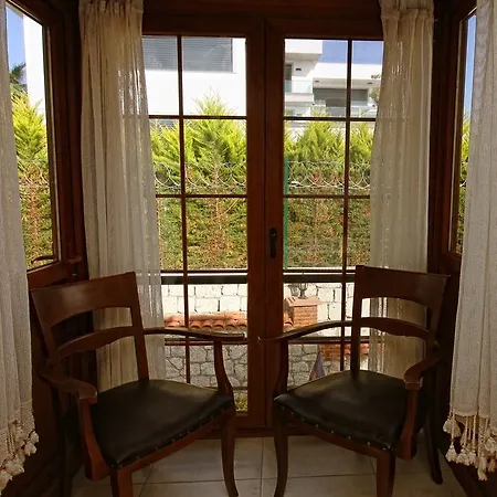 Pasha Port & Restaurant ホテル 3*