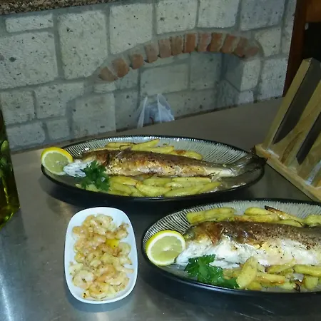 Pasha Port & Restaurant ホテル 3*