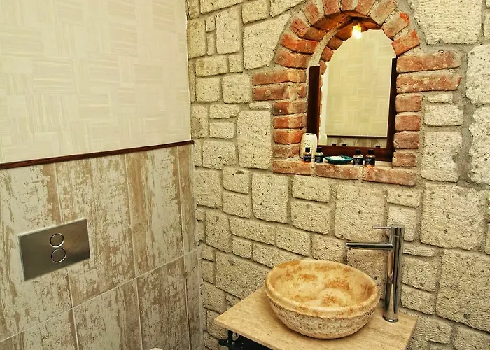 Pasha Port & Restaurant Hotel 3*